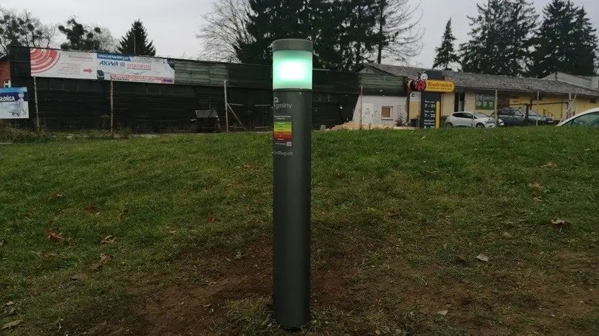 Ekosłupek monitoruje jakość powietrza w Węgorzewie