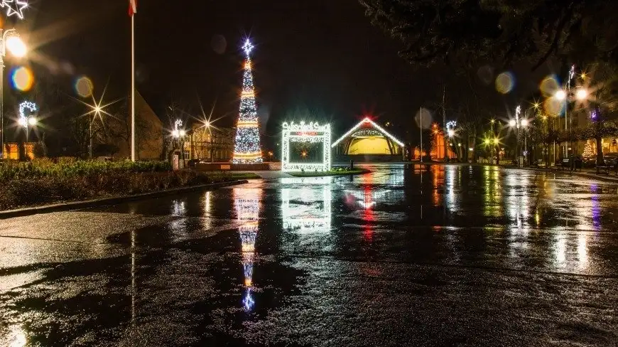 Świąteczne Mazury. Piękne iluminacje w Węgorzewie