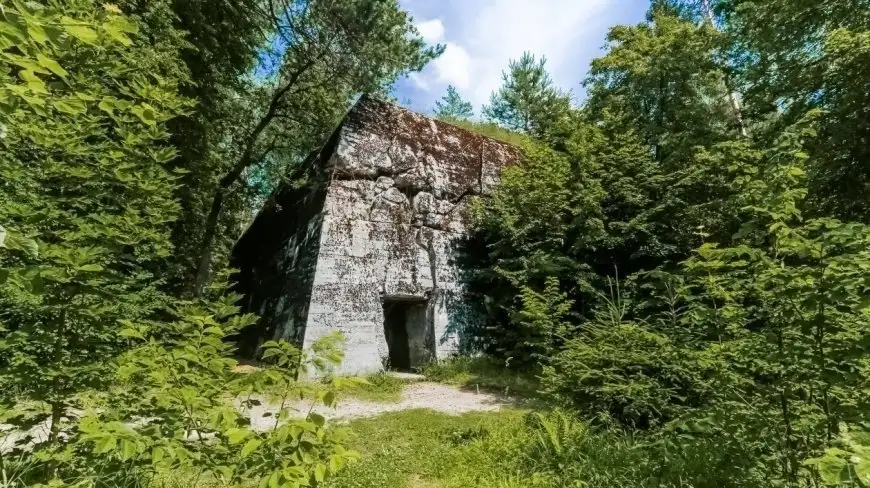 Wojenne zabytki na Mazurach. „Czarny Szaniec” Himmlera