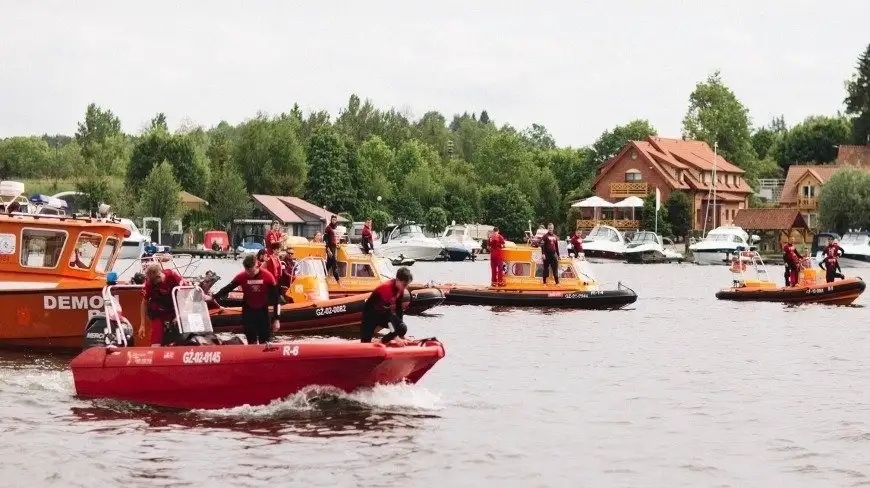 Ratownicy wodni na Mazurach otrzymali wsparcie finansowe