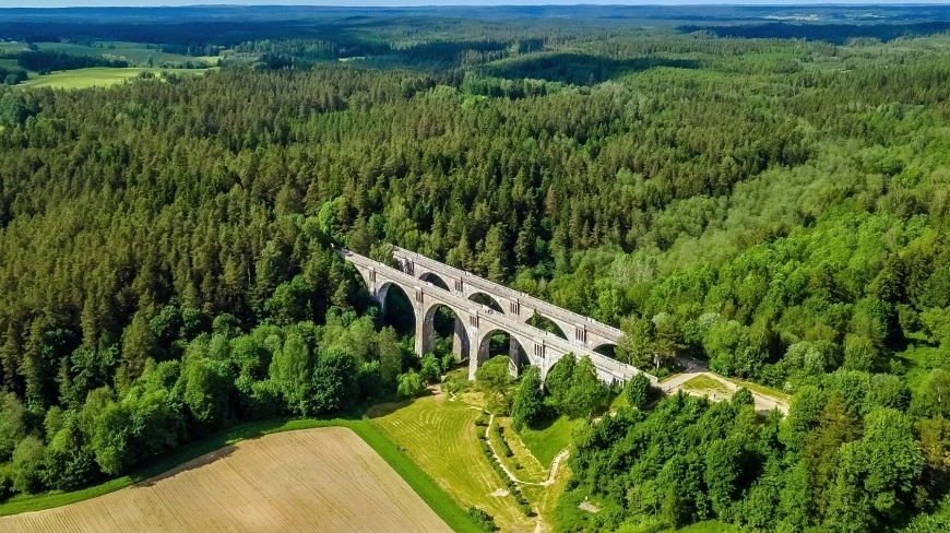 Jakie tajemnice kryje Puszcza Romincka na Mazurach?