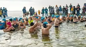 Olecka Kąpiel dla Odważnych już po raz dziesiąty na Mazurach
