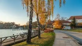 Zachód słońca w Rynie nad jeziorem Ryńskim, październik 2021 r. - zdjęcie 10