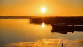 Grudniowy wschód słońca nad jeziorem Niegocin - zdjęcie 65