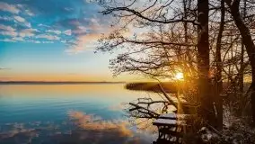 Grudniowy wschód słońca nad jeziorem Niegocin - zdjęcie 48