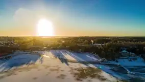 Wschód słońca nad Giżyckiem i jeziorami Niegocin i Kisajno z drona - zdjęcie 9