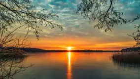 Zachód słońca nad jeziorem Dobskim, marzec 2022 r. - zdjęcie 16