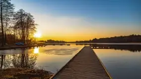 Zachód słońca nad jeziorem Tajty w Wilkasy Zalesie - zdjęcie 6