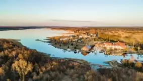 Zachód słońca nad Piszem i jeziorem Roś z drona - zdjęcie 17