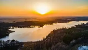 Zachód słońca nad jeziorem Wydmińskim, marzec 2022 - zdjęcie 25