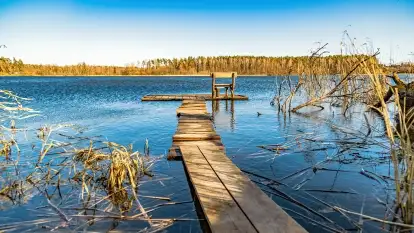 Jezioro Ołów w pierwszych dniach wiosny