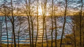 Zachód słońca nad jeziorem Dargin, marzec 2022 r. - zdjęcie 25