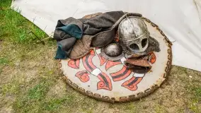 Wikingowie i średniowieczne klimaty na zdjęciach z otwarcia sezonu w Giżycku - zdjęcie 14