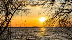 Zachód słońca nad jeziorem Dobskim, kwiecień 2022 - zdjęcie 31
