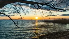 Zachód słońca nad jeziorem Dobskim, kwiecień 2022 - zdjęcie 16