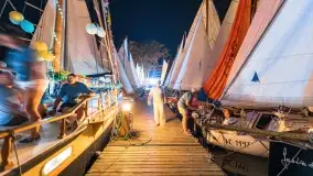 Nocne zdjęcia z XXIII zlotu klubu Jacht Oldtimet, Stranda, sierpień 2022 - zdjęcie 38