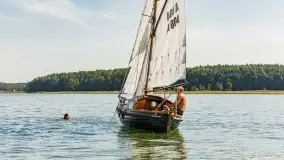 Regaty klubu Jacht Oldtimer, Kisajno, sierpień 2022 - zdjęcie 28