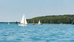 Regaty klubu Jacht Oldtimer, Kisajno, sierpień 2022 - zdjęcie 137