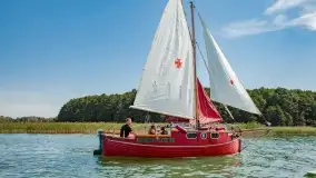 XXIII Zlot Klubu Jacht Oldtimer na zdjęciach Bożeny Klonowskiej - zdjęcie 29