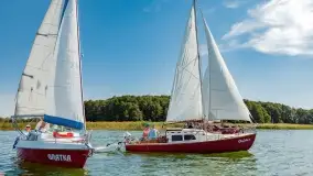 XXIII Zlot Klubu Jacht Oldtimer na zdjęciach Bożeny Klonowskiej - zdjęcie 37