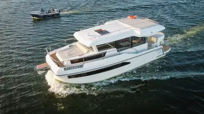 Nowy model jachtu motorowego LY 30+ już po testach na Mazurach