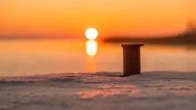 Wschód słońca nad jeziorem Niegocin, grudzień 2022 - zdjęcie 44