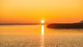 Wschód słońca nad jeziorem Niegocin, grudzień 2022 - zdjęcie 3