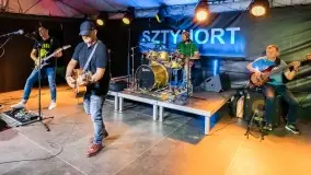 Fotorelacja z koncertu Okaw Sztorm, 4 sierpnia 2022 r. - zdjęcie 38