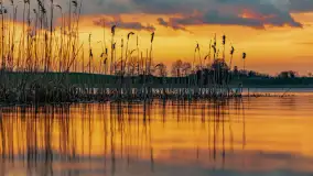 Zachód słońca nad jeziorem Dejgunek, kwiecień 2023 r.  - zdjęcie 2
