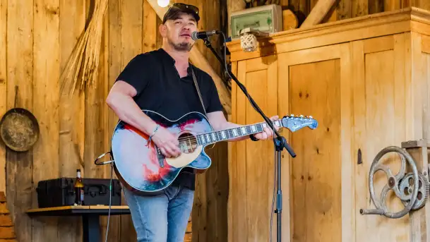 Grają na Mazurach - Grzegorz Polakowski w Tle Dla Mew - zdjęcie 9