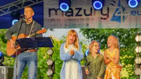 Fotorelacja z I Pikniku Żeglarskiego Mazury24 - zdjęcie 189