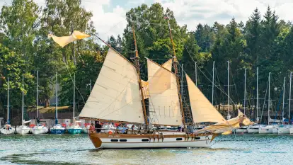 Oldtimery w Strandzie i na jeziorze Kisajno, sierpień 2023 r.