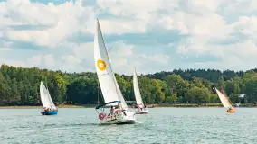 Oldtimery w Strandzie i na jeziorze Kisajno, sierpień 2023 r. - zdjęcie 67