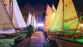 Nocne zdjęcia ze zlotu Oldtimerów w Strandzie, sierpień 2023 r. - zdjęcie 13