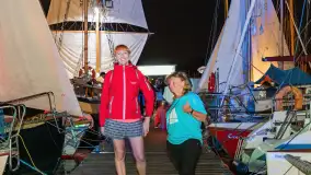 Nocne zdjęcia ze zlotu Oldtimerów w Strandzie, sierpień 2023 r. - zdjęcie 17