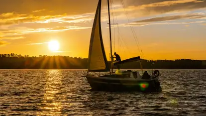 Zachód słońca nad jeziorem Bełdany, Mazurski Raj