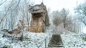 Zwalony most w Kruklankach w zimowej scenerii... bez słońca, listopad 2023 r. - zdjęcie 8