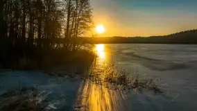 Wschód słońca z resztkami zimy nad jeziorem Siercze, styczeń 2024 r. - zdjęcie 23