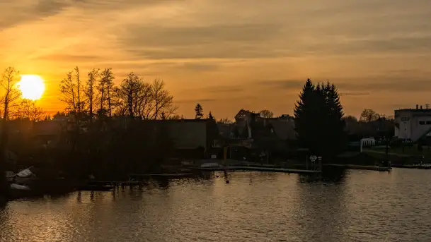 Zachód słońca w Mikołajkach, luty 2024 r. - zdjęcie 6