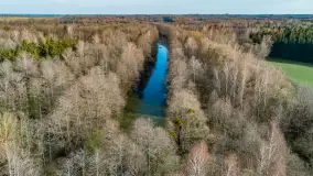 Śluza Leśniewo Górne na zdjęciach z drona, marzec 2024 r. - zdjęcie 22