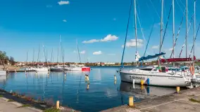 Słoneczne popołudnie w Marina Sośnica w Rynie, kwiecień 2024 r. - zdjęcie 19