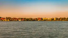 Zachód słońca nad jeziorem Ryńskim z pokładu żaglówki, czerwiec 2024 r. - zdjęcie 3