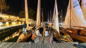 XXV Zlot Klubu Jacht Oldtimer, zdjęcia nocne, sierpień 2024 r. - zdjęcie 8