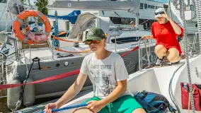 Żeglarska przygoda i rozwój emocjonalny: Unikalne obozy Ważka.net dla młodzieży - zdjęcie 17