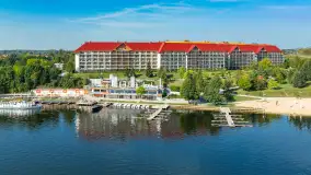 Mikołajki i okoliczne jeziora z drona, wrzesień 2024 r. - zdjęcie 17