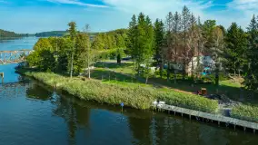 Mikołajki i okoliczne jeziora z drona, wrzesień 2024 r. - zdjęcie 10