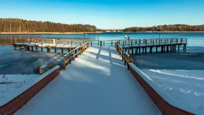 Łabędzi Ostrów w Pięknej Górze w zimowej aurze, styczeń 2025 r.