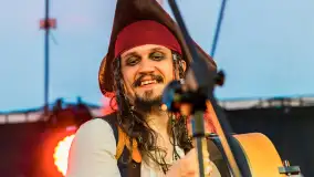 Grają na Mazurach, koncert Zrefowani, Nowy Sztynort - zdjęcie 8