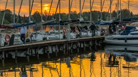 Zachód słońca nad jeziorem Bocznym w Rydzewie, maj 2024 r. - zdjęcie 4