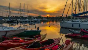 Zachód słońca nad jeziorem Bocznym w Rydzewie, maj 2024 r. - zdjęcie 23